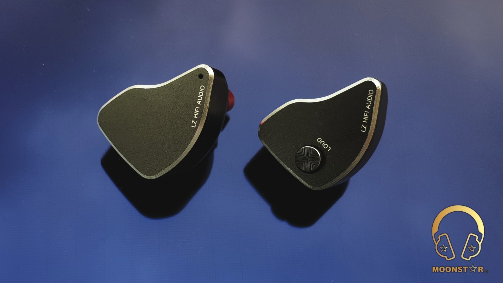 ヘッドフォン/イヤフォン LZ A6 (CIEM 2pin) LZ A6 (CIEM 2pin)