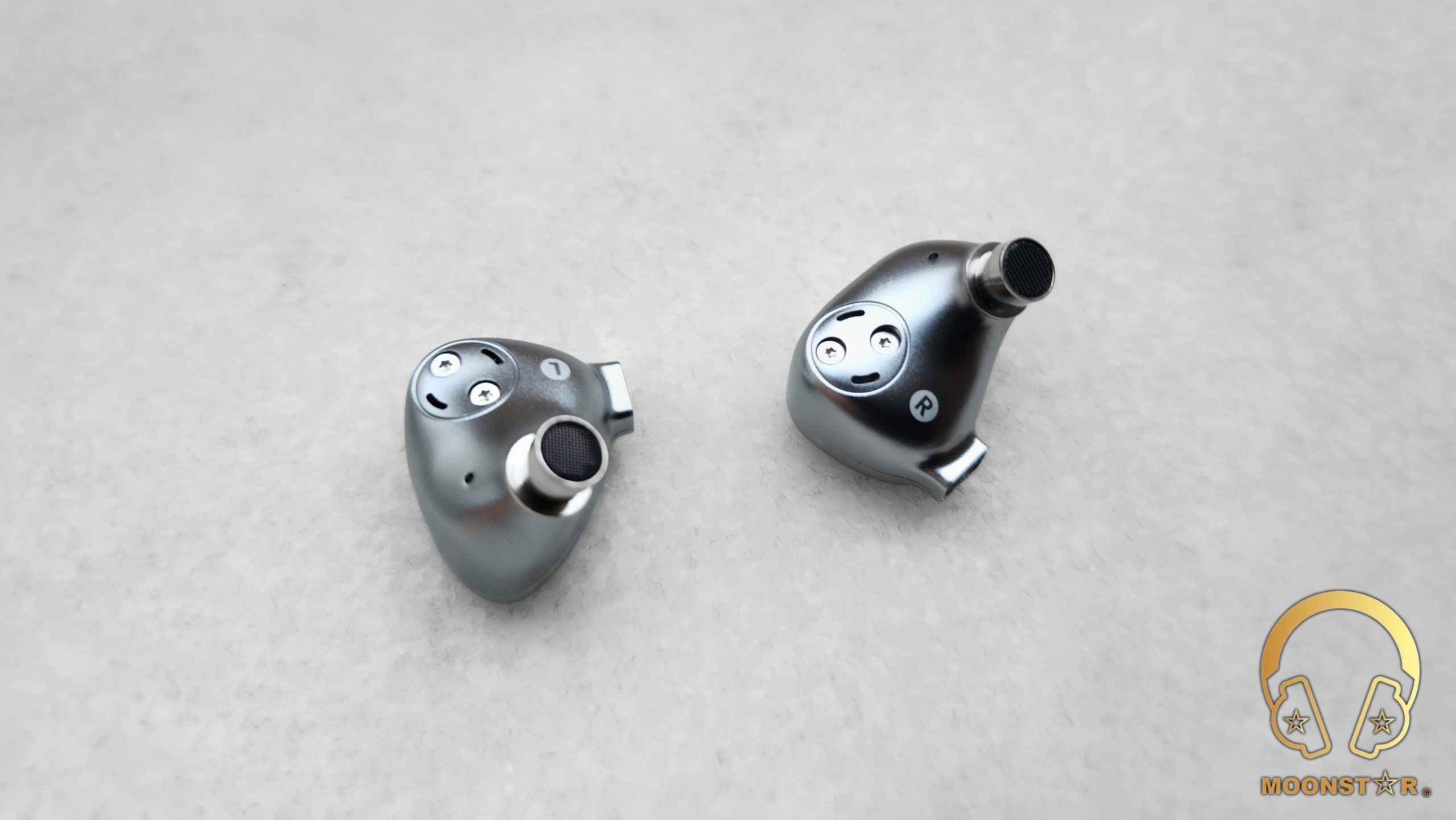K*様 ZIIGAAT ARETE　bqeyz wind(オマケ) BQEYZ Wind Review & Comparison - YouTube